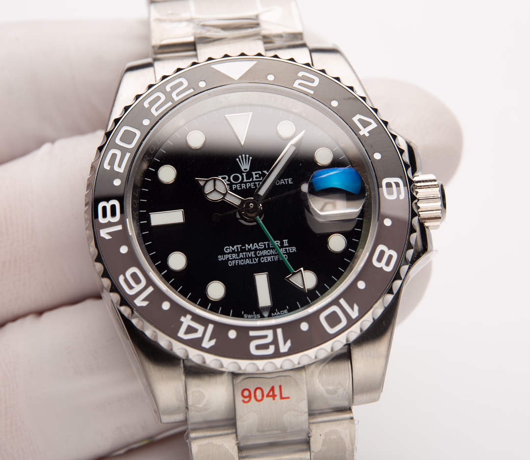 Rolex GMT-MASTER II 116710