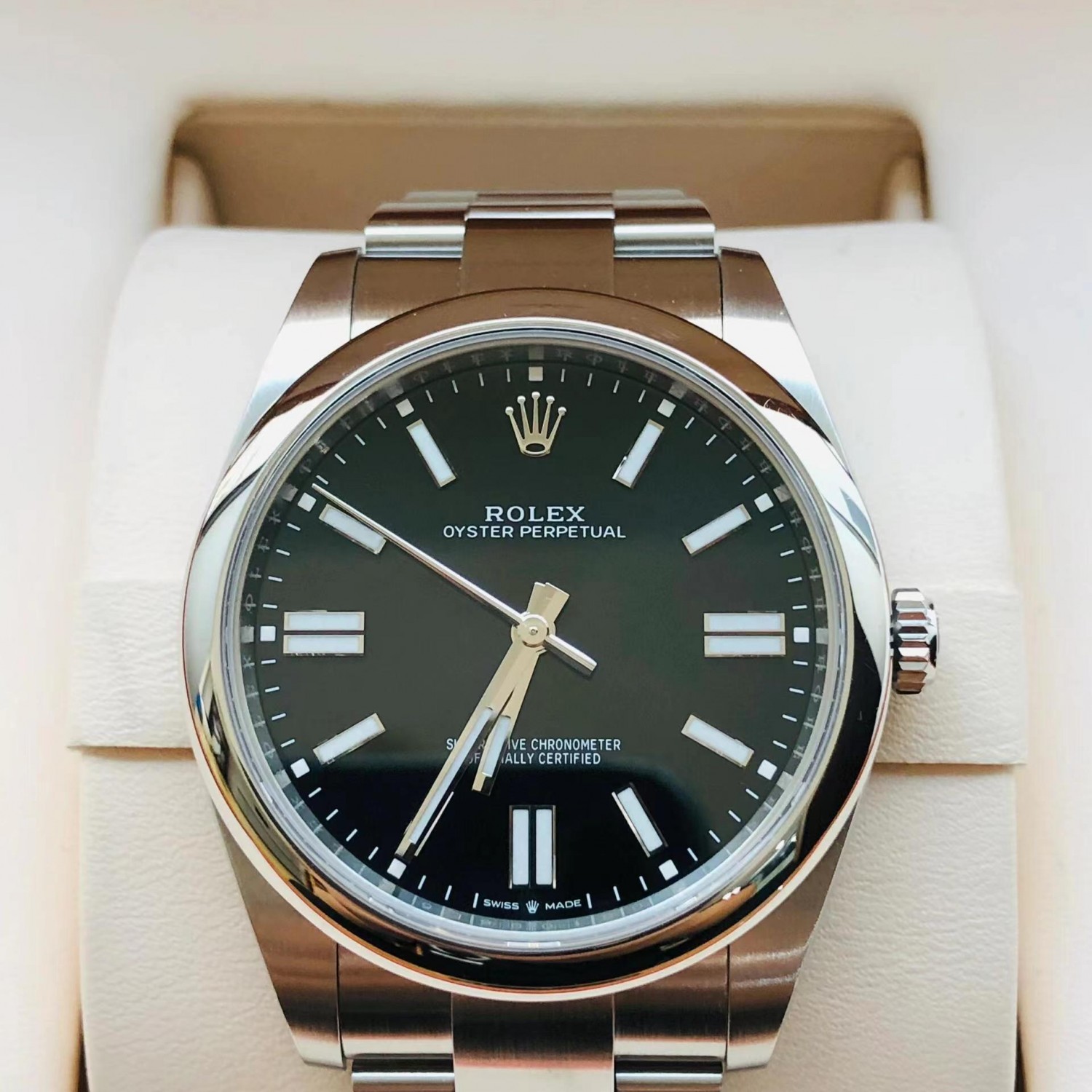 Rolex Oyster perpetual 41mm 126000