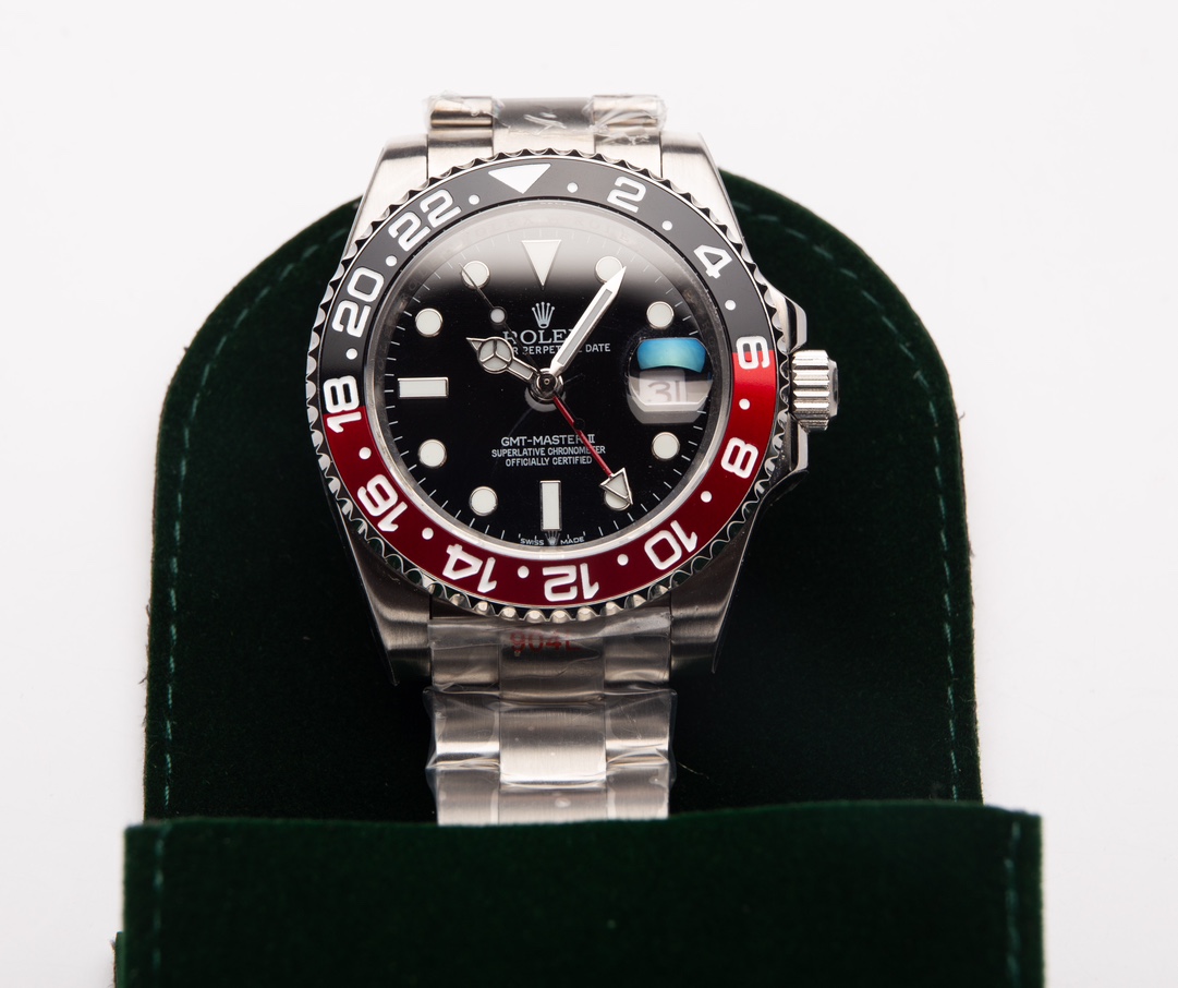 Rolex GMT-MASTER II 126710BLRO-0002