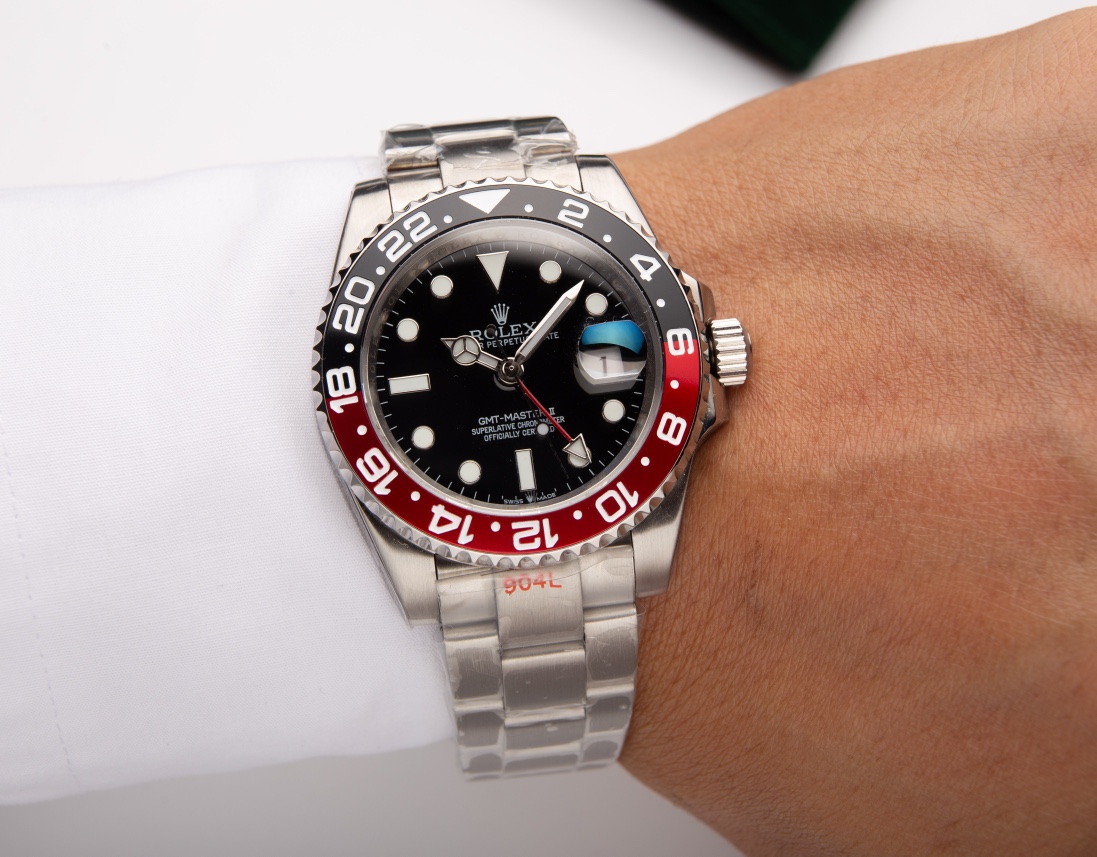 Rolex GMT-MASTER II 126710BLRO-0002