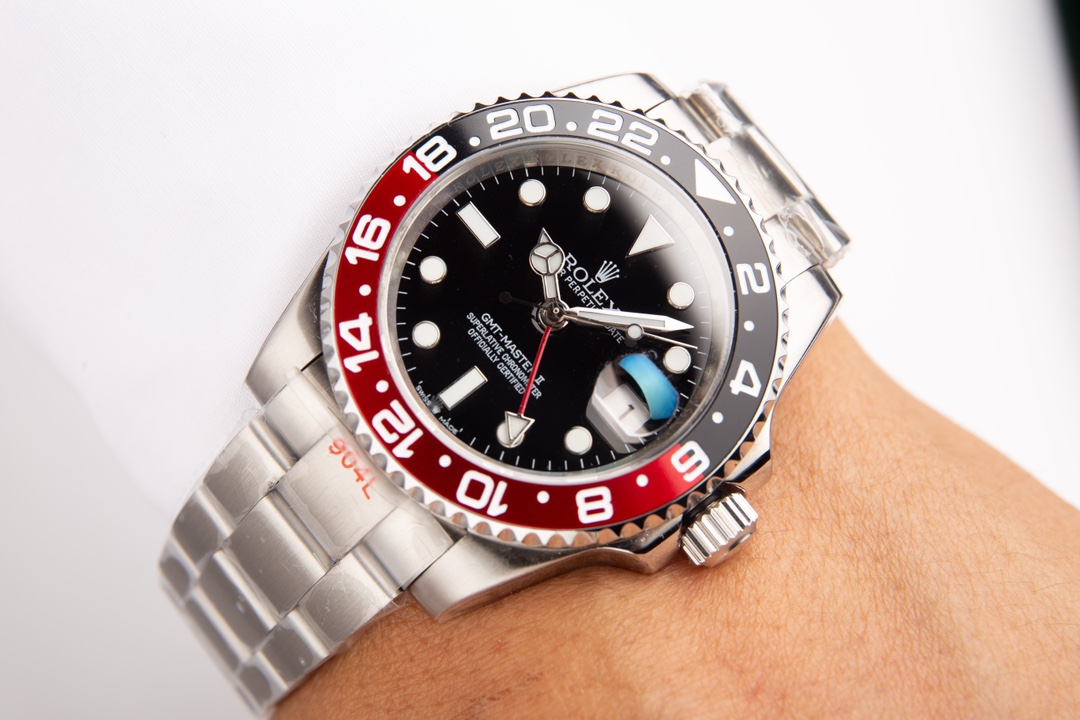 Rolex GMT-MASTER II 126710BLRO-0002