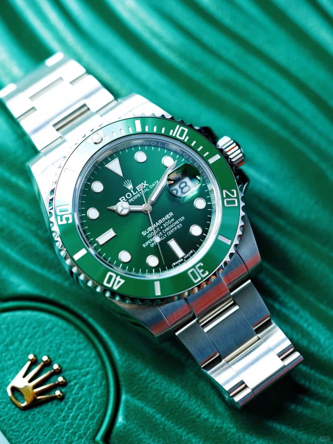 Rolex Submariner "Hulk" 116610LV